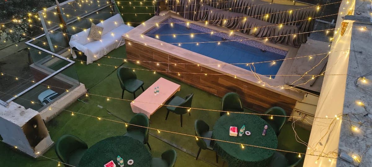 Rooftop Party